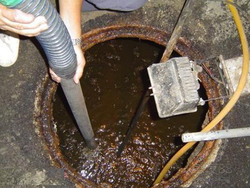 大朗镇隔油池清理